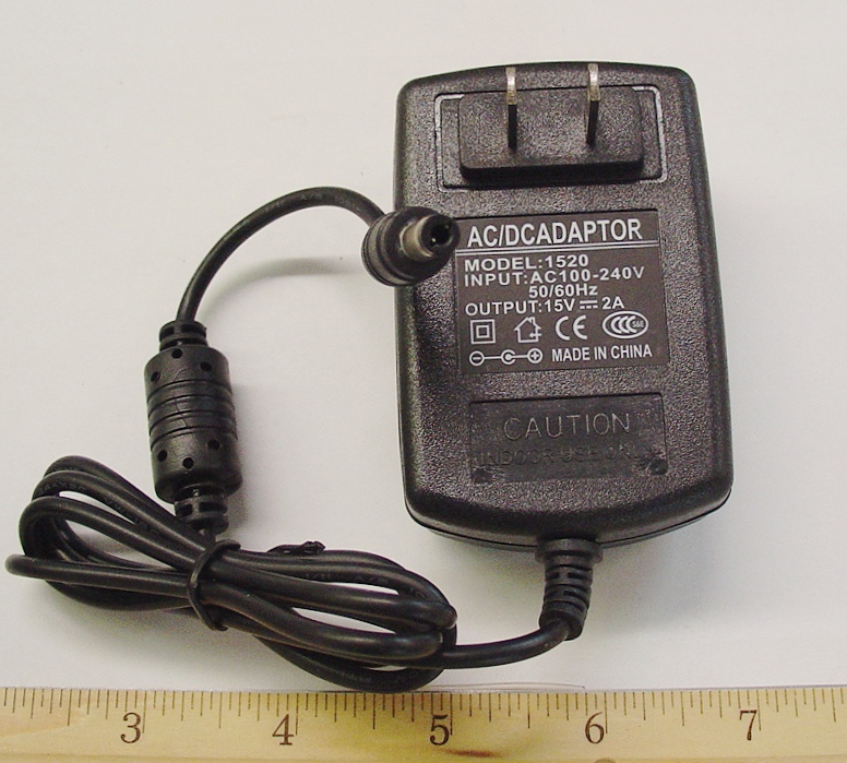 Pro 3.5*1.35mm Round Pin Wall Charger For 18650 Li-Ion Flashlight DC 5V US Plug 